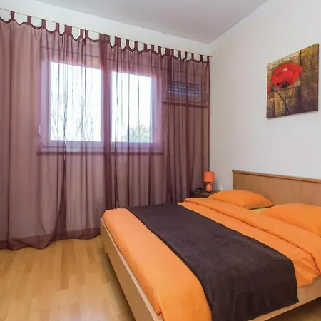 One-bedroom In Privlaka